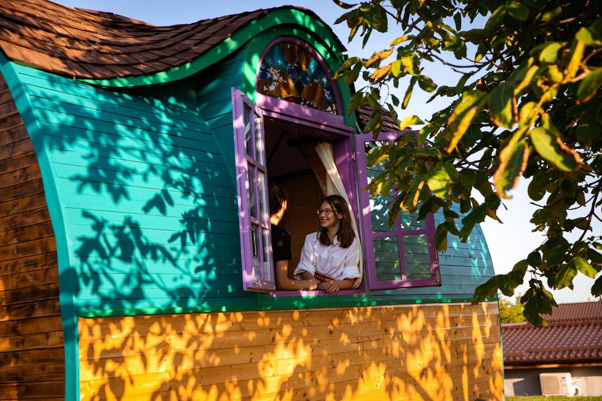 Central Tiny Houses Bucarest Extérieur photo