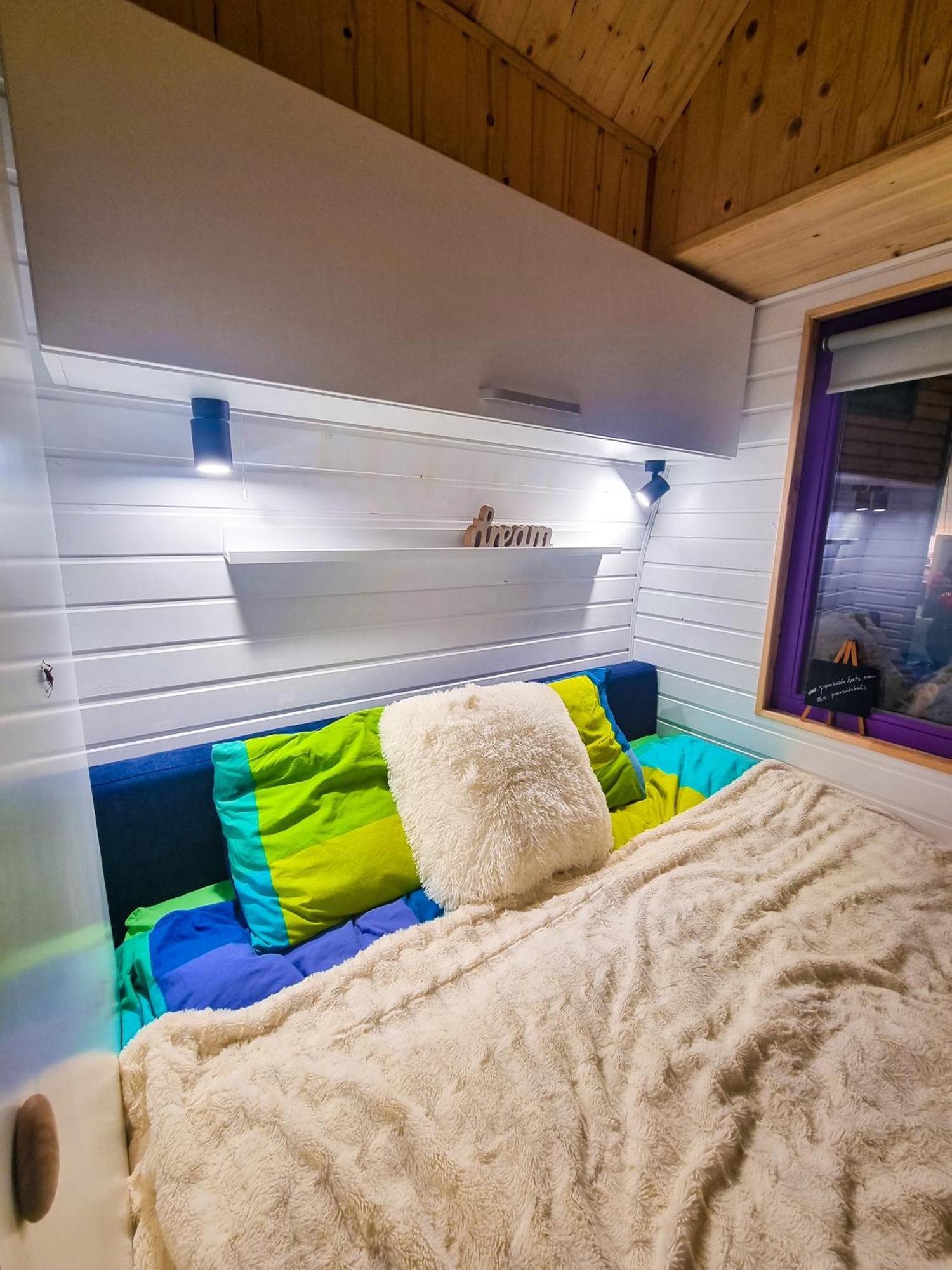 Central Tiny Houses Bucarest Extérieur photo